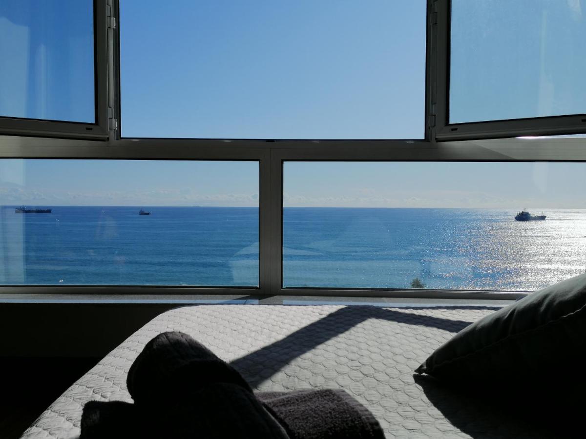 A City-Center Seaview Penthouse At Oceanic Лимасол Екстериор снимка