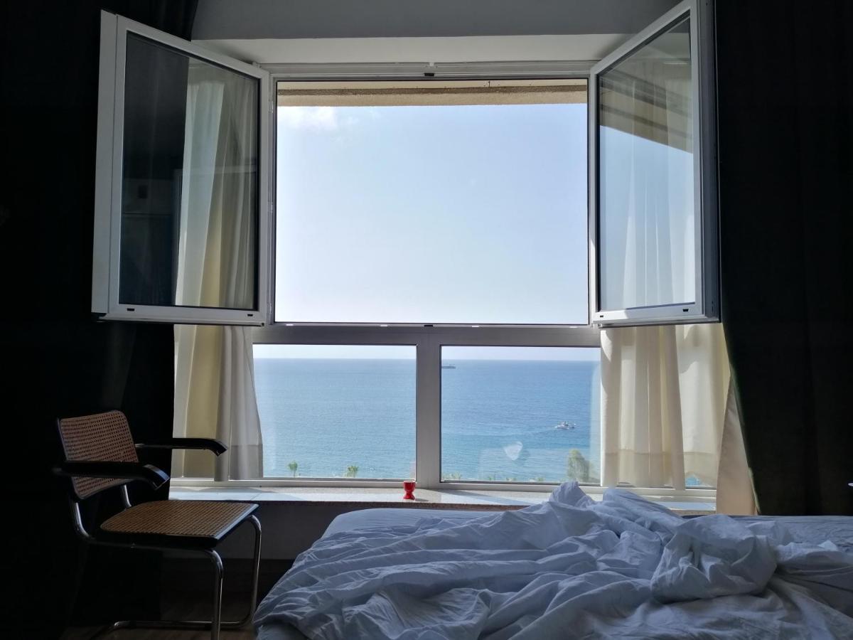 A City-Center Seaview Penthouse At Oceanic Лимасол Екстериор снимка